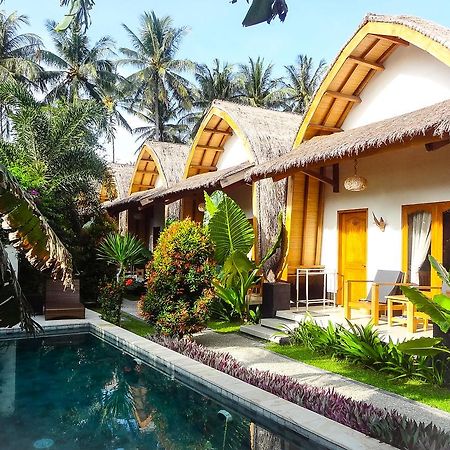 Teras Lombok Bungalow Senggigi Bagian luar foto