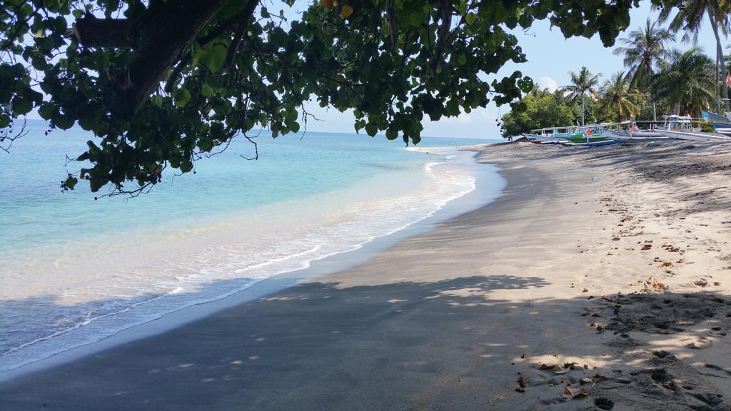 Teras Lombok Bungalow Senggigi Bagian luar foto