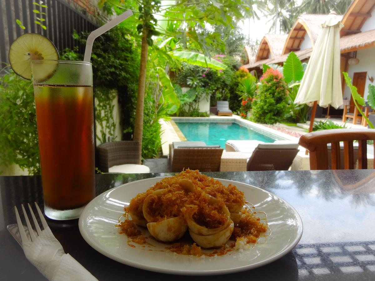 Teras Lombok Bungalow Senggigi Bagian luar foto