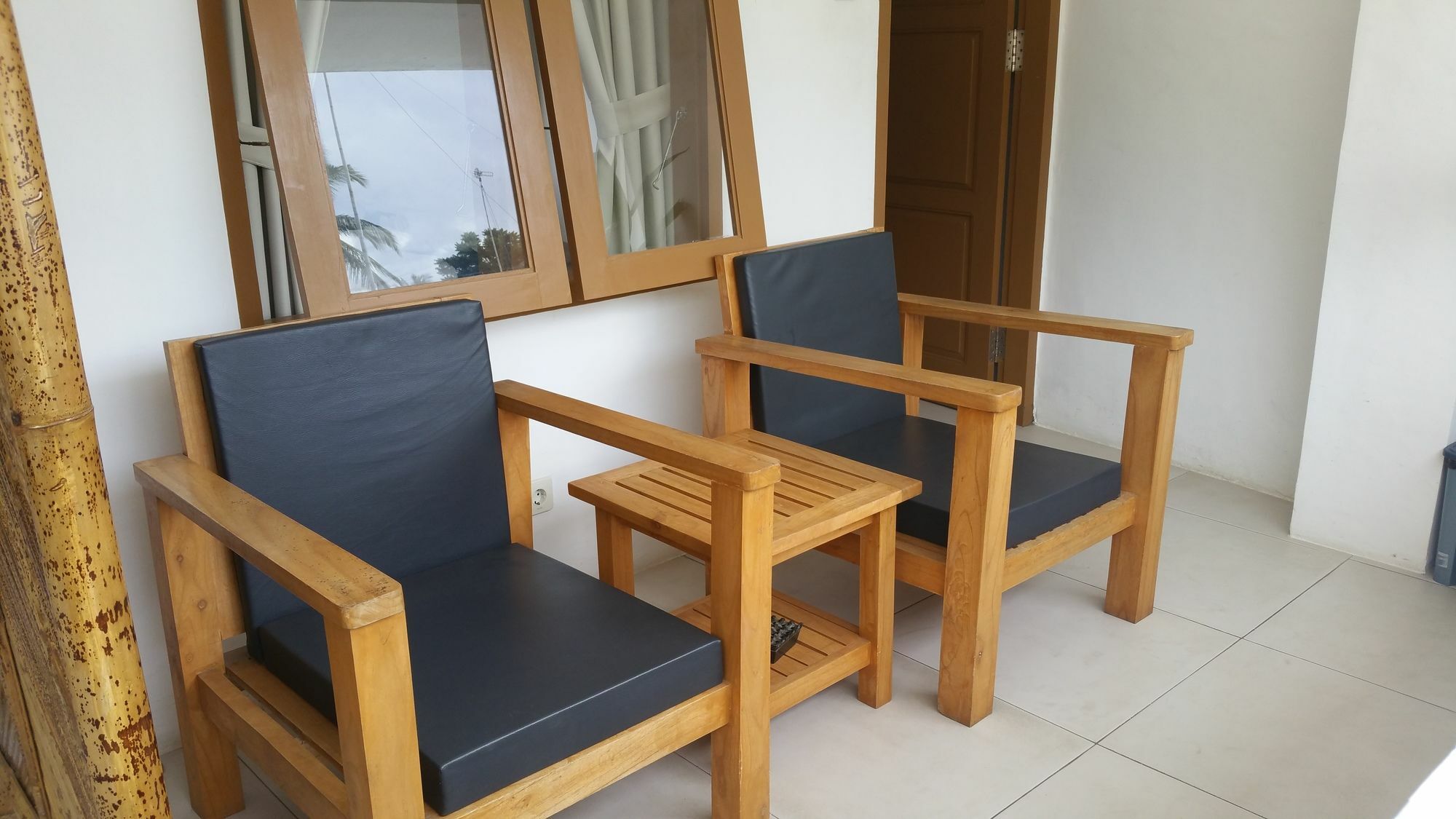 Teras Lombok Bungalow Senggigi Bagian luar foto